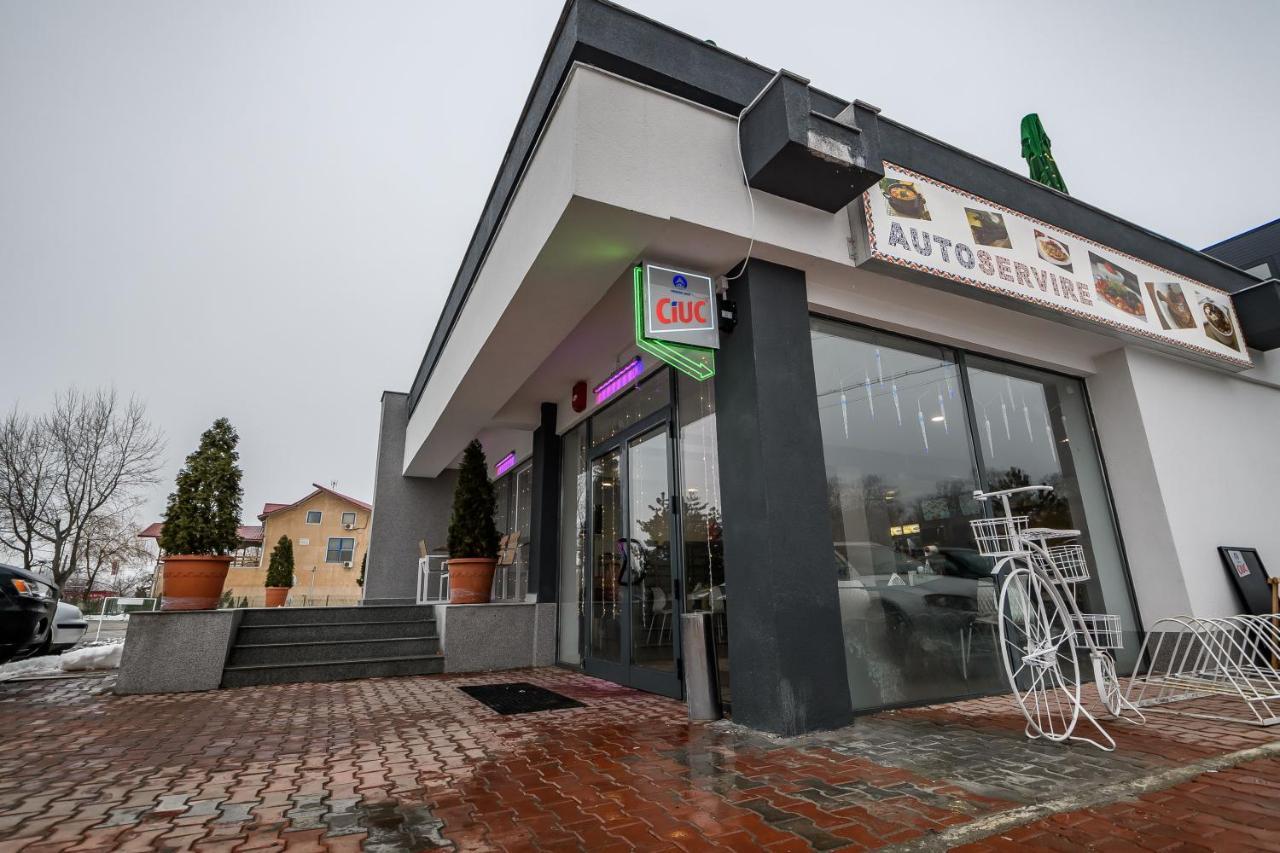 Hotel Andy Km 36 Bucureşti Ngoại thất bức ảnh